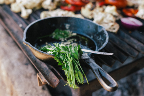 Constanza Miranda Pan Parsley Grill Onion Pepper Oil Cauliflower Vegetables Food