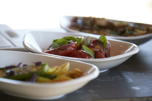 Gabriel Schkolnick Food Salad Leaves Plate Tomato Red vegetables