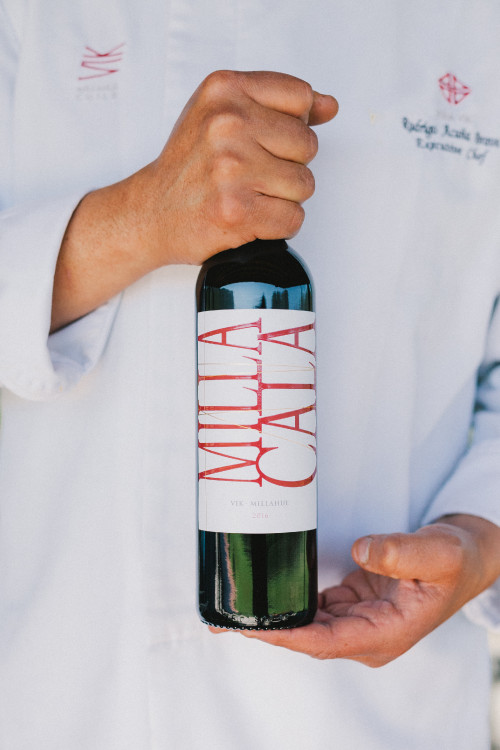 Constanza Miranda Wine Milla Cala Bottle Man Hands Product Bottle Shots