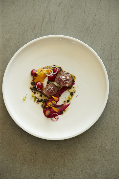 Gabriel Schkolnick food plate table red meat onion chili