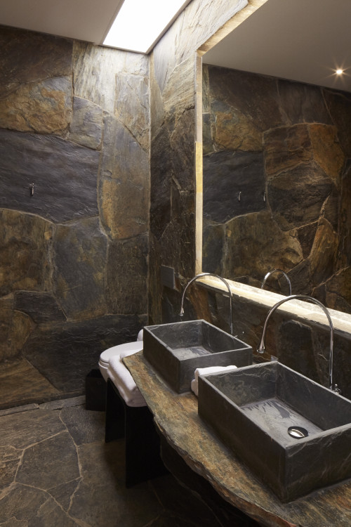 Rooms Interior VIK Hotel Norge Suite bathroom sink Guest Chile