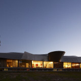 Vina-Vik-side-view