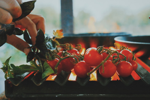 barbecue tomato cherry hands