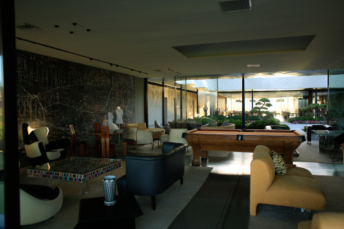 VIK Hotel VIK Hotel sofas black white table chairs La Piu Belle bottle pool sculpture carpet  billiard Zen Garden Karesansui window view
