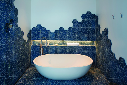 Bahía VIK José Ignacio Uruguay Main Building Suites Pemper  Bathroom sink lights blue