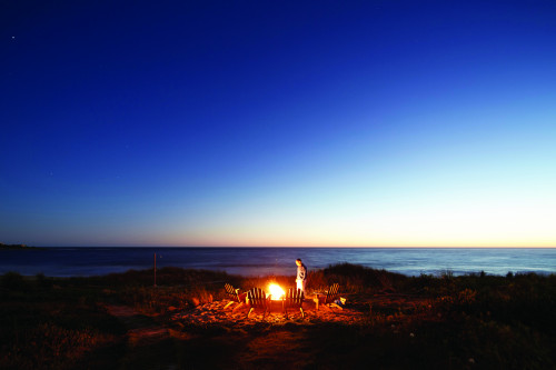 Bonfire fireplace Bahía VIK José Ignacio Uruguay beach night sea chairs wood
