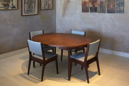 Bahía VIK José Ignacio Duarte Living Room  Adobe Bungalow dining table chair paintings