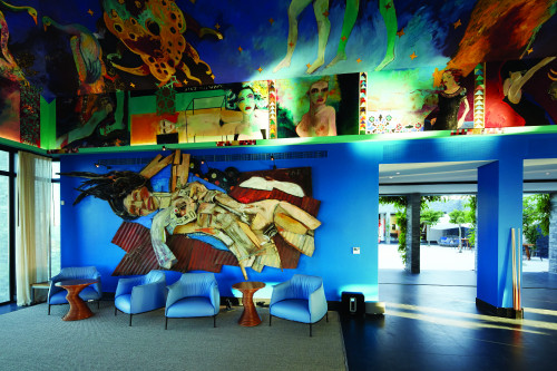 El-Bon-Bon-in-the-upper-living-room-at-Bahia-Vik.jpg