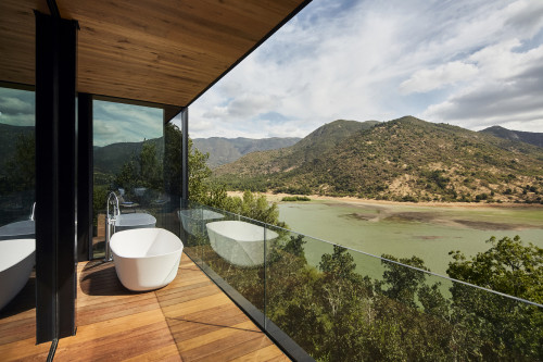 Puro VIK Chile  Casas terrace mountains landscape nature valley window view green lake reservoir bathtub hot tub