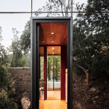 Shape-of-Woman-Entrance