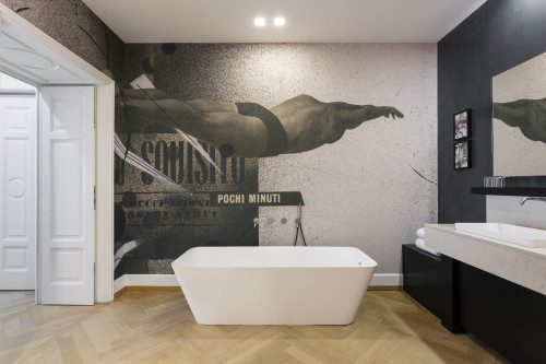 Galleria VIK Milano Italy Grand Deluxe Rooms 404 Di Caprio bathroom sink door tub black white towels